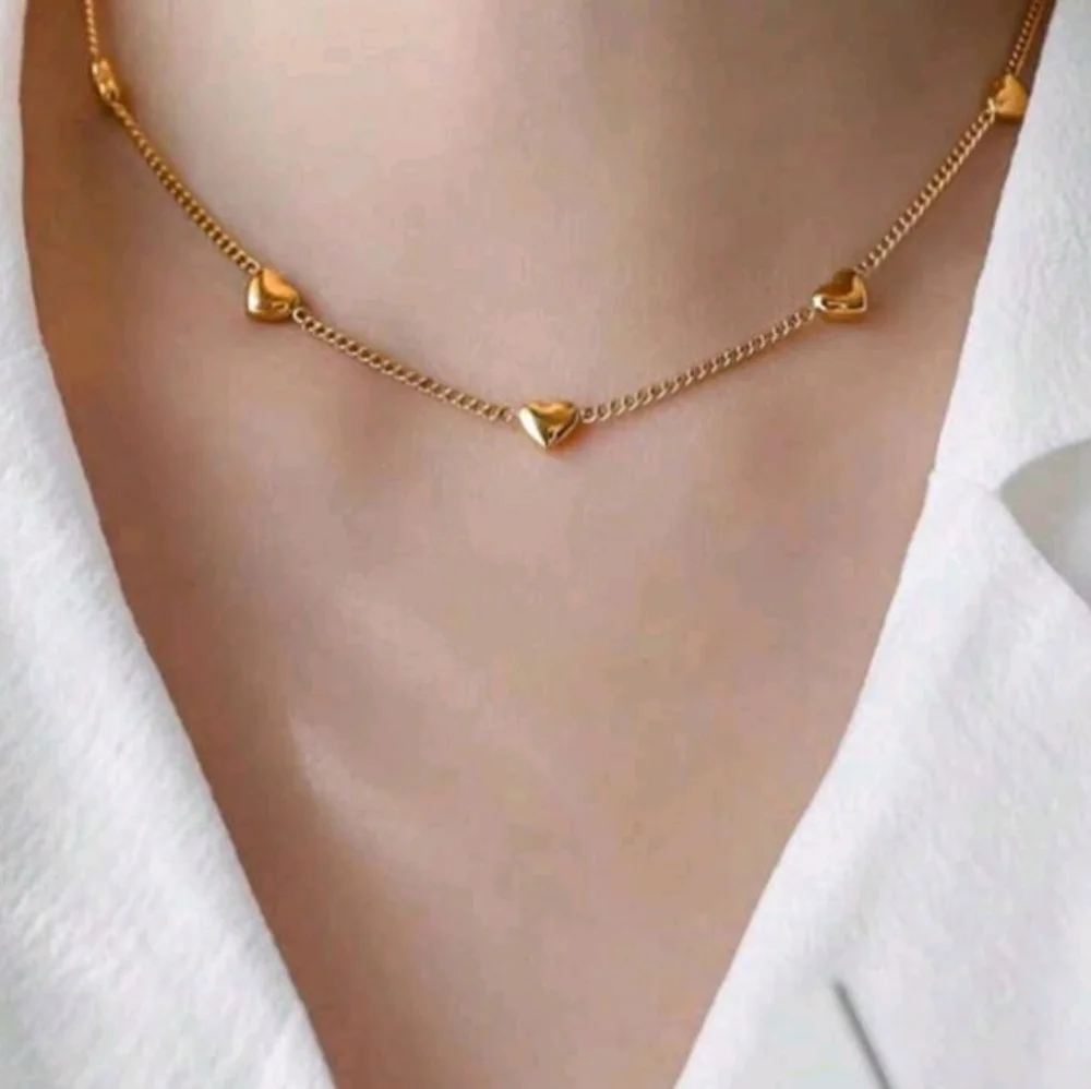 NEW! 18K Gold Plated Minimalist Simple Petite Hearts Station Chain Necklace - Picture 6 of 6